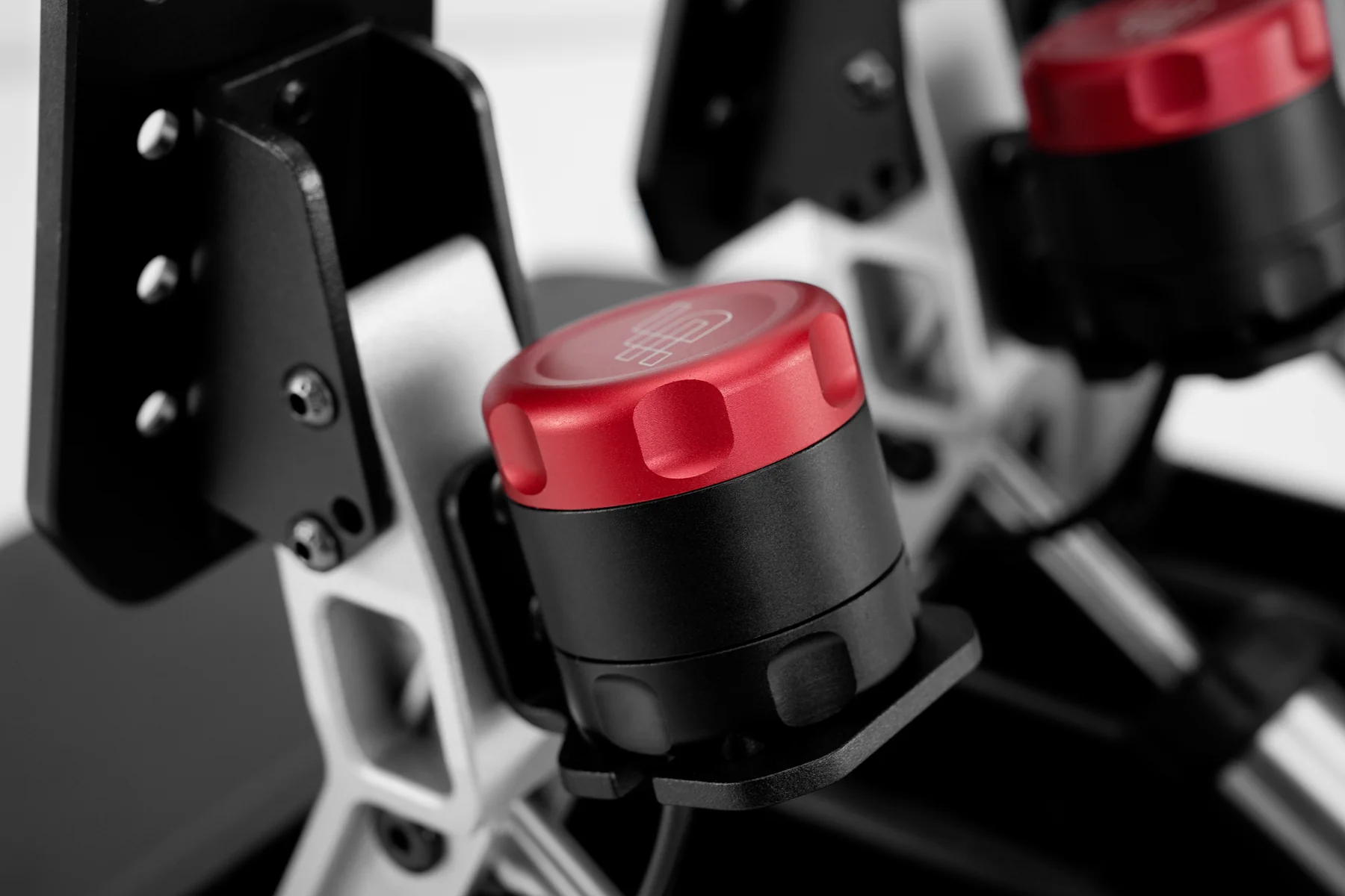 Pedales Hápticos Reactor Vibración Motor Lineal HPR GT SIMAGIC Simracing