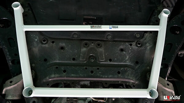 Barra Refuerzo Inferior Delantera (3857) Ultra Racing Para BMW/Mini