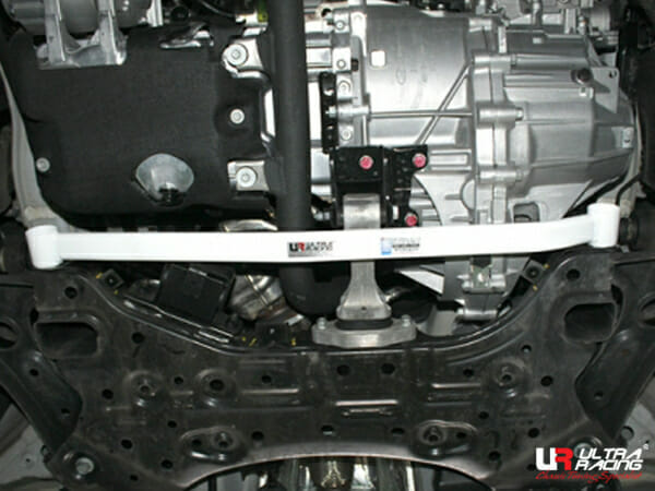 Barra Estabilizadora Inferior Delantera Ultra Racing (3554) Hyundai Avante (AD) 1.6 16+/Kia Niro 1.6 16+ 2WD