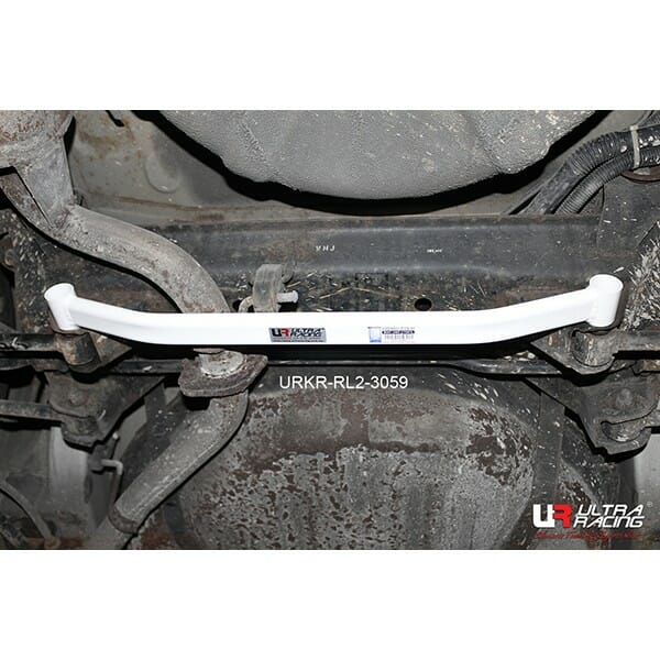 Barra Inferior Trasera Ultra Racing (3059) Daewoo Magnus (V200) 2.0 2WD 00-06
