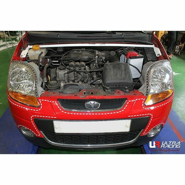 Barra de Torretas Delantera Superior Ultra Racing para Daewoo Matiz (M250) 1.0 2WD 05-09