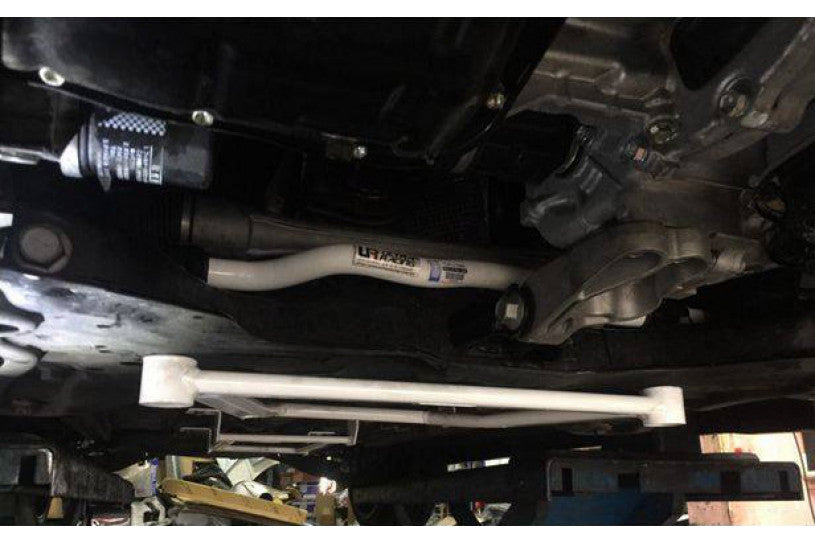 Barra Estabilizadora Delantera 27mm Ultra Racing Toyota C-HR (AX-10) 1.2T/1.8 2WD 18+ - Imagen 2