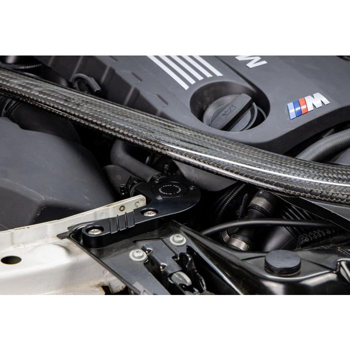 Mishimoto MMBCC-F80-15CBE Catch Can para BMW F80 M3/M4 15-20 - Imagen 3