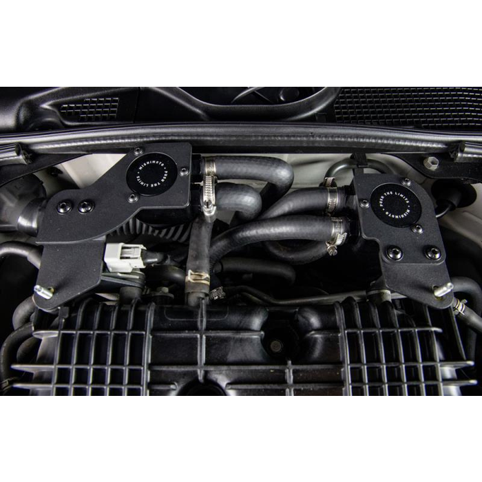 Mishimoto MMBCC-350Z-07PBE Catch Can Lado Válvula PCV Nissan 350Z 07-09 - Imagen 2