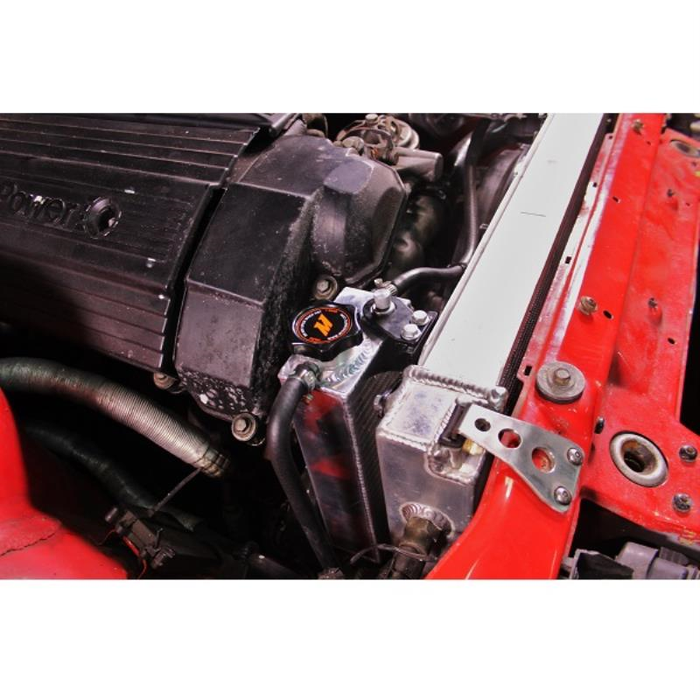 Vaso de Expansión Mishimoto MMRT-E36-92EBK para BMW E36 3-Series 92-99 Negro Rugoso - Imagen 4