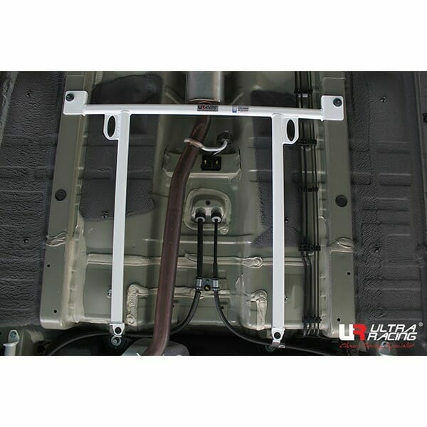Barra Refuerzo Inferior Central Ultra Racing (2210) Kia Ray 1.0T 2WD 11+