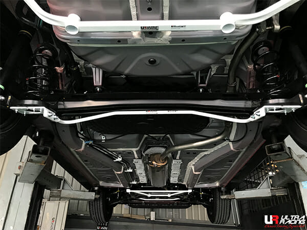 Barra Estabilizadora Trasera Ultra Racing 16mm para Perodua Ativa 1.0T 2WD 21+