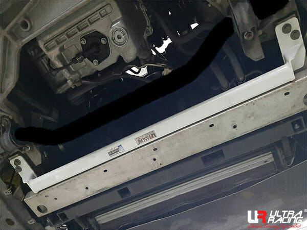 Barra Inferior Delantera Ultra Racing Infiniti Q50 S (V37) 2.0T 2WD FL 16+