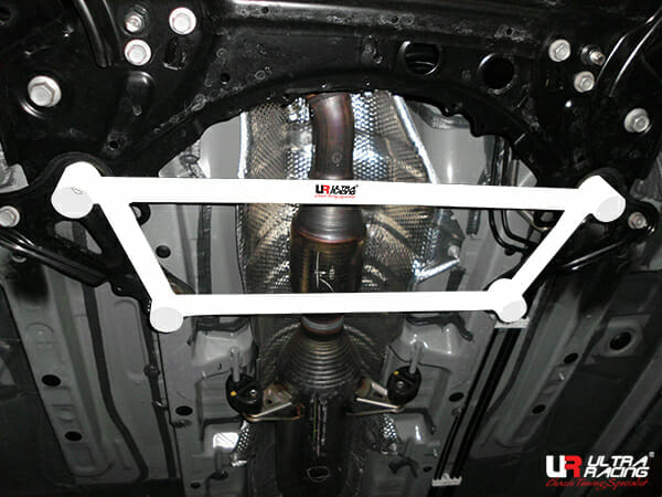 Barra Refuerzo Inferior Delantera (2353) Ultra Racing Para Scion TC/XB
