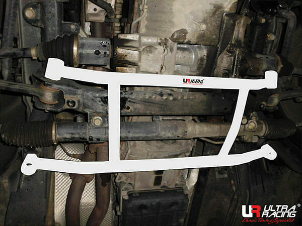 Barra Refuerzo Inferior Delantera Ultra Racing Ssangyong Chairman W 3.6 08-17 2WD/4WD (3267)