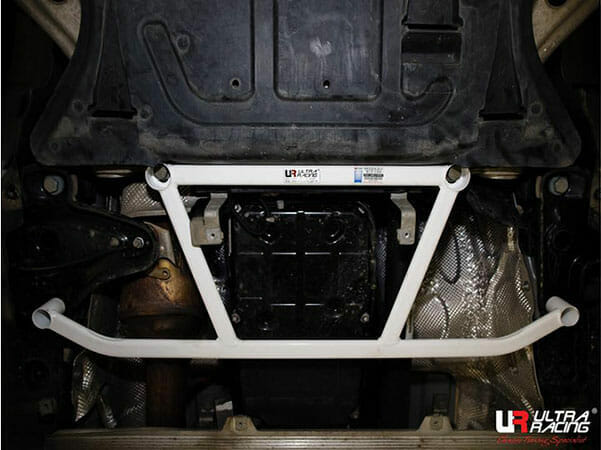 Barra Refuerzo Inferior Delantera Ultra Racing (3664) Mercedes GLE 350 C292/W166 15+
