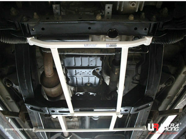Barra Refuerzo Inferior Delantera Ultra Racing Ssangyong Rexton Sports (Q200) 2.2D 18+