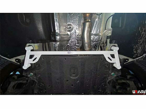 Barra Refuerzo Inferior Delantera Ultra Racing 4184 Kia Sorento MQ4