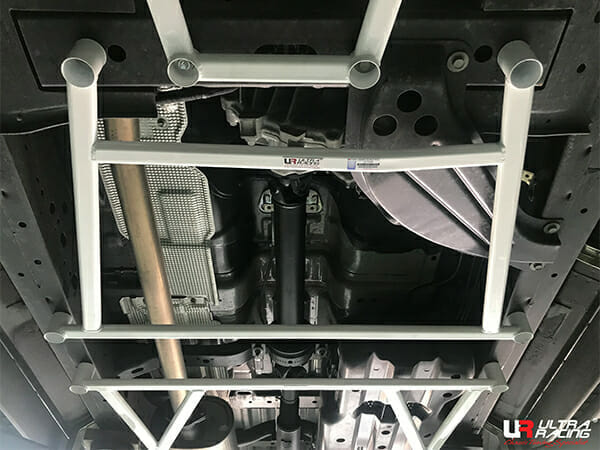 Refuerzo Inferior Central Ultra Racing (3970) para Ford Ranger Wildtrack 2.0T 4WD FL 19+