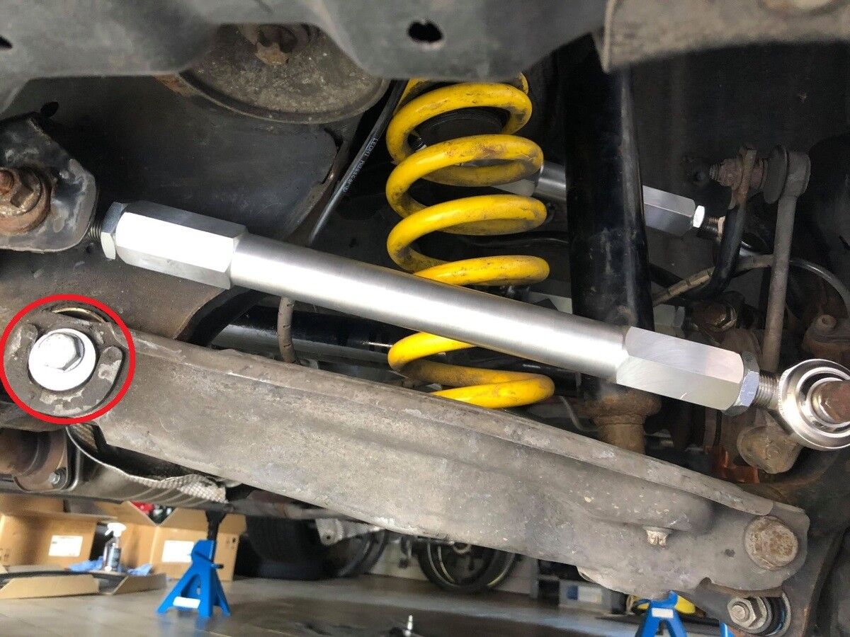 Kit Reforzado de Rodamientos para Brazo de Caída Trasero BMW E82 F80 M3
