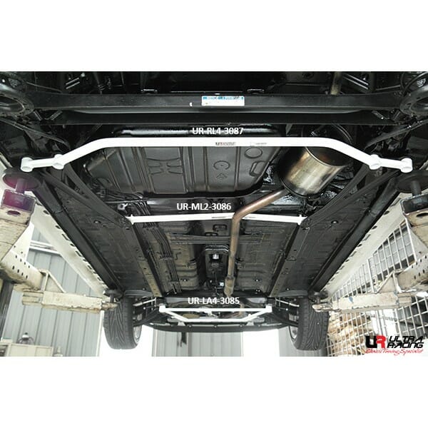 Barra Inferior Trasera Ultra Racing (3087) para Perodua Axia (B200) 1.0 14+/Bezza 1.0 16+ 2WD