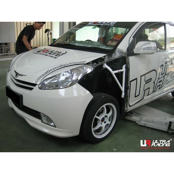Soportes de Aletas (140P) Ultra Racing para Perodua Myvi (M300) 05-11