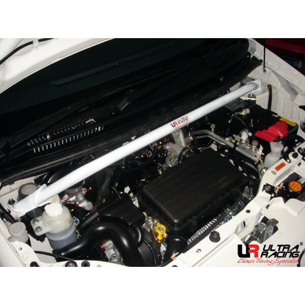 Barra de Torretas Delantera Superior Ultra Racing (333) para Perodua Viva (L251) 07-14