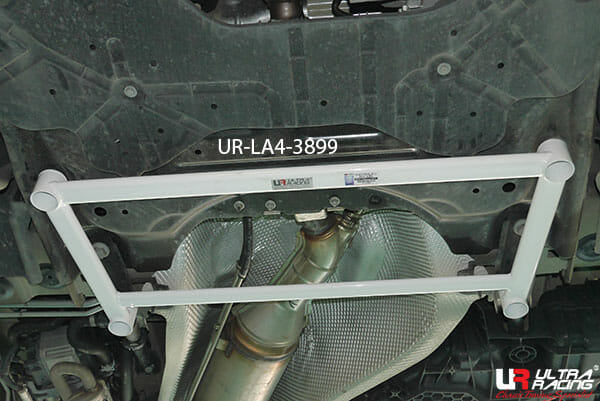 Refuerzo Inferior Delantero Ultra Racing (3899) para Peugeot Traveller (MK3) 2.0D 2WD 16+