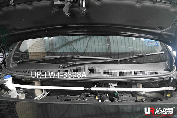 Barra de Torretas Superior Delantera Ultra Racing (3898A) para Peugeot Traveller (MK3) 2.0D 2WD 16+