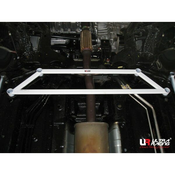 Barra Refuerzo Inferior Delantera Ultra Racing (843) para Proton Exora 1.6 2WD NA 09-14
