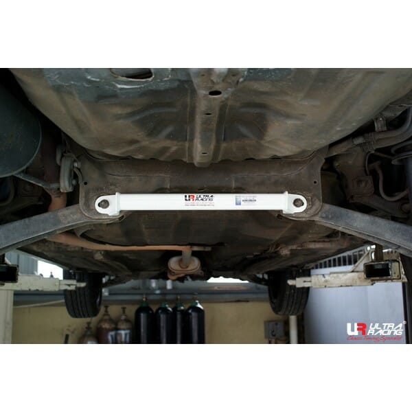 Barra Inferior Trasera (1276) Ultra Racing para Proton Gen 2/Persona/Putra/Satria/Waja
