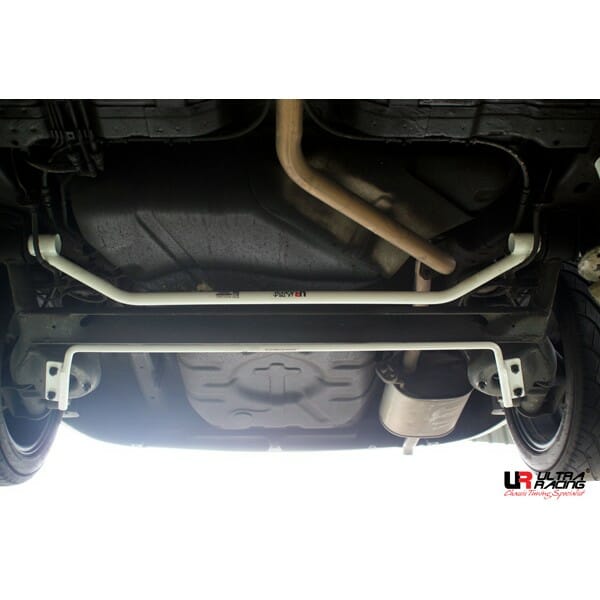 Barra Inferior Trasera Ultra Racing (358) para Proton Saga (BT/MK4) 1.3/1.6 2WD 16+