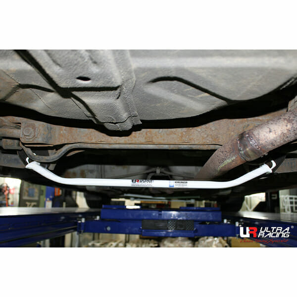 Barra Inferior Trasera Ultra Racing (2698) para Hyundai Grandeur XG 3.2 2WD 98-05