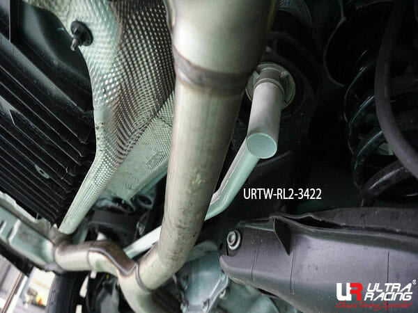 Barra Inferior Trasera Ultra Racing (3422) Mercedes C205