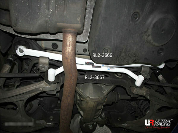 Barra Inferior Trasera Ultra Racing (3667) Mercedes C292 GLE/ML350 3.0D 4WD 15+