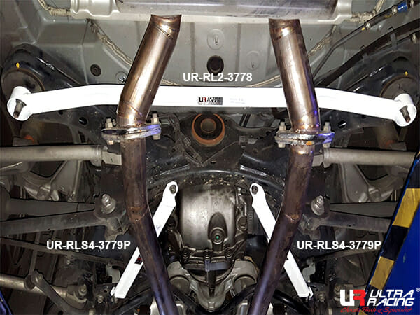 Barra Inferior Trasera (3779P) Ultra Racing para Infiniti Q50