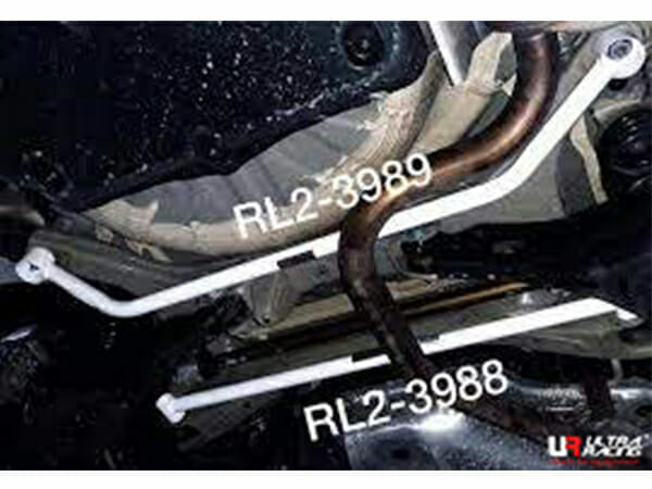 Barra Inferior Trasera Ultra Racing (3988) para Toyota Corolla Altis E210 19+