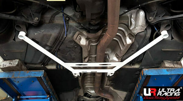 Refuerzo Trasero Ultra Racing para BMW F22 M235 3.0T 14+