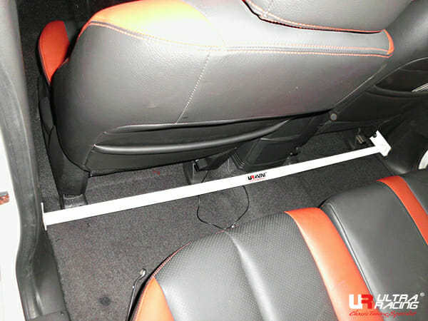 Barra Antivuelco Ultra Racing Chevrolet Colorado (RG) 2.8D 11+/Isuzu D-Max 3.0D 12+ 4WD (2868)