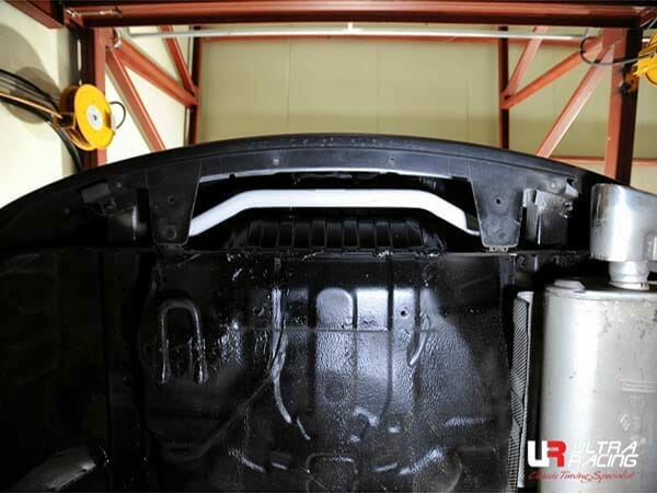 Barra de Torsión Trasera (2248) Ultra Racing para Renault Samsung SM5 (L43) 1.6T/2.0 FL 15+/SM7 2.5 11-19