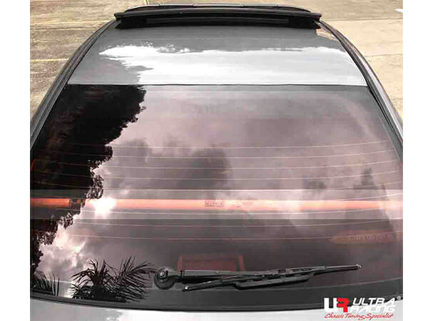 Barra de Refuerzo Pilar C Ultra Racing (067) para Proton Putra 1.8 2WD 96-04