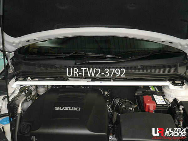 Barra de Torretas Superior Delantera Ultra Racing (3792) Suzuki Kizashi 2.4 2WD 10-13