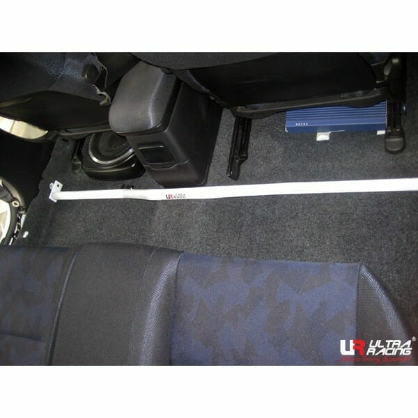 Barra Interior (832) Ultra Racing Para Toyota Caldina (T240) 2.0T GT4 4WD 02-07