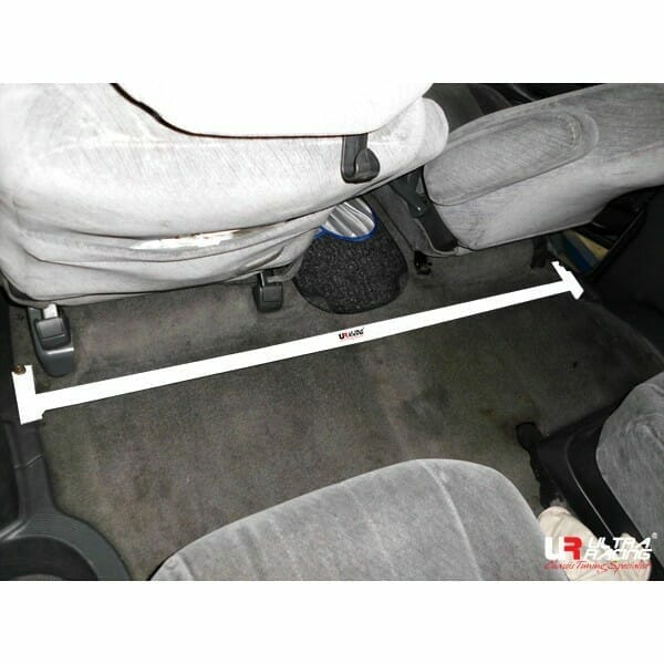 Barra de Refuerzo Room Bar Ultra Racing Toyota Estima (XR10) 90-99