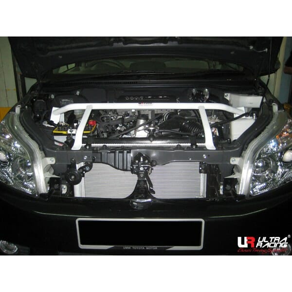 Barra de Torretas Superior Delantera Ultra Racing (4220) para Perodua Nautica (J200) 1.5 4WD 08-18/Toyota Rush 1.5 06-17