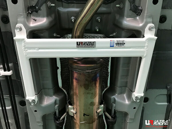 Refuerzo Inferior Central Ultra Racing (3751) Toyota Vios (NSP151) 1.5 18+/Yaris 1.5 19+ 2WD