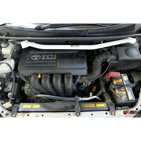 Barra De Torretas Superior Delantera Ultra Racing Para Toyota Wish (AE10) 03-09