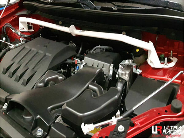 Barra de Torretas Delantera Superior Ultra Racing (3910) para Mitsubishi Eclipse Cross 1.5T 2WD/4WD 17+