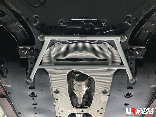 Refuerzo Inferior Delantero Ultra Racing (4152) para Mazda 3/XC-30 (BP) 2.0 2WD HB/Sedán 19+