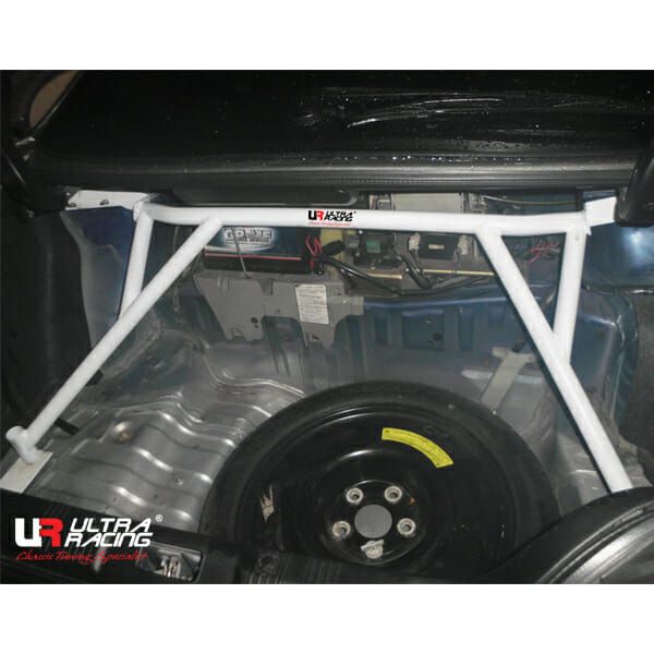Barra de Torretas Trasera Superior (3456) Ultra Racing para Nissan Skyline (GTR 34) 2.6TT 4WD 99-02