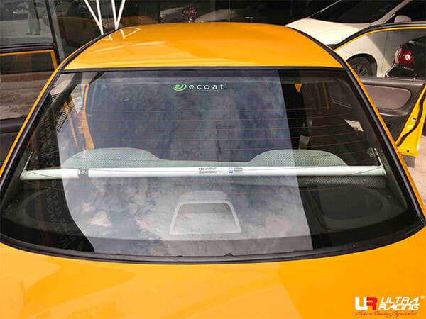 Barra de Refuerzo Trasera Ultra Racing (052A) Proton Wira 93-09