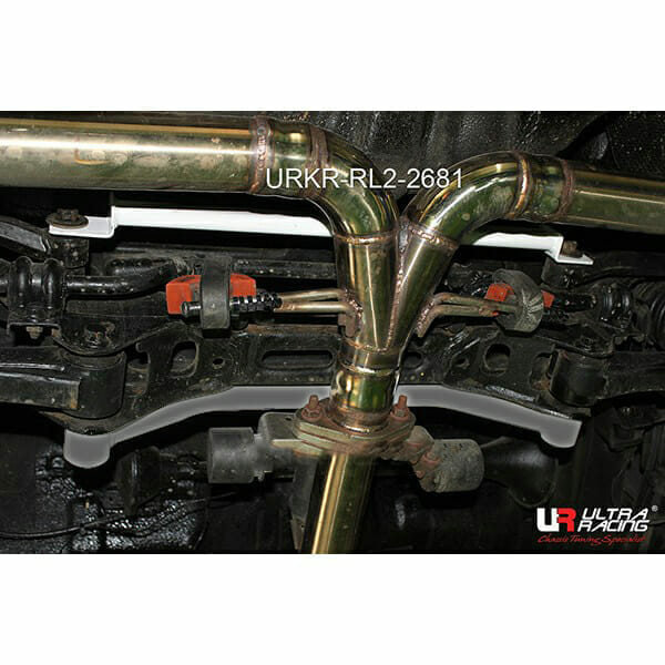 Barra Inferior Trasera Ultra Racing (2681) para Kia Lotze/Kia Optima (MG) 2.0 2WD 05-10